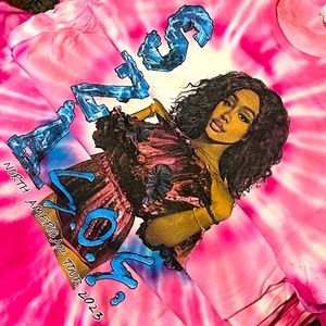 SZA™️ S.O.S. 2023 North American Tour Merchandise